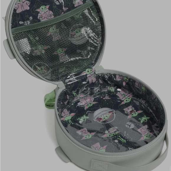 Vera Bradley Grogu Baby Yoda Whimsey Cosmetic Case Bag Disney Star Wars - Picture 11 of 11